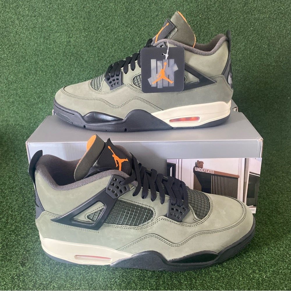 Undefeated x Air Jordan 4 Retro OG SP